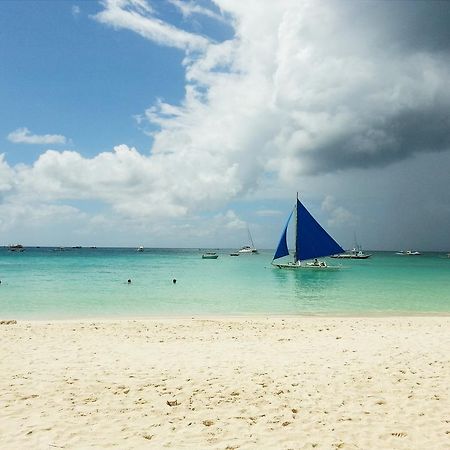 812 Angol Boracay Exterior foto
