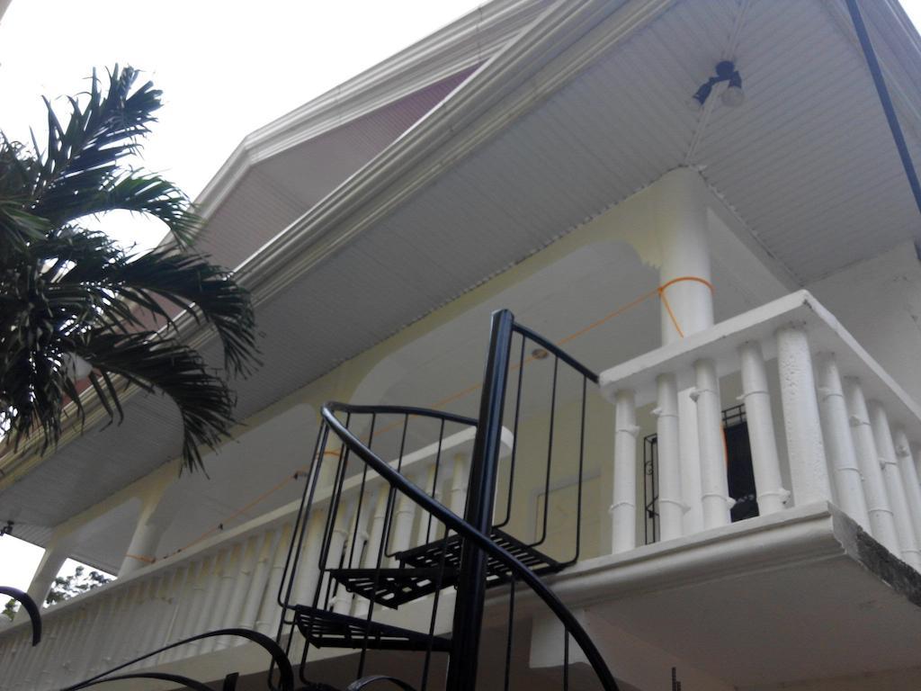 812 Angol Boracay Exterior foto