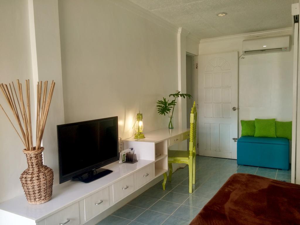 812 Angol Boracay Cameră foto